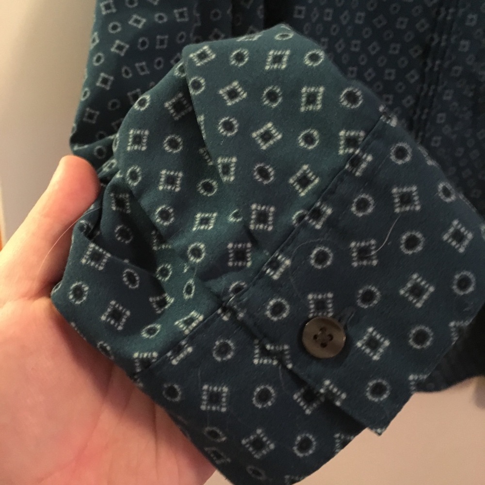 Patterned Blue Button Up with Hidden Buttons - Picture 2 of 8